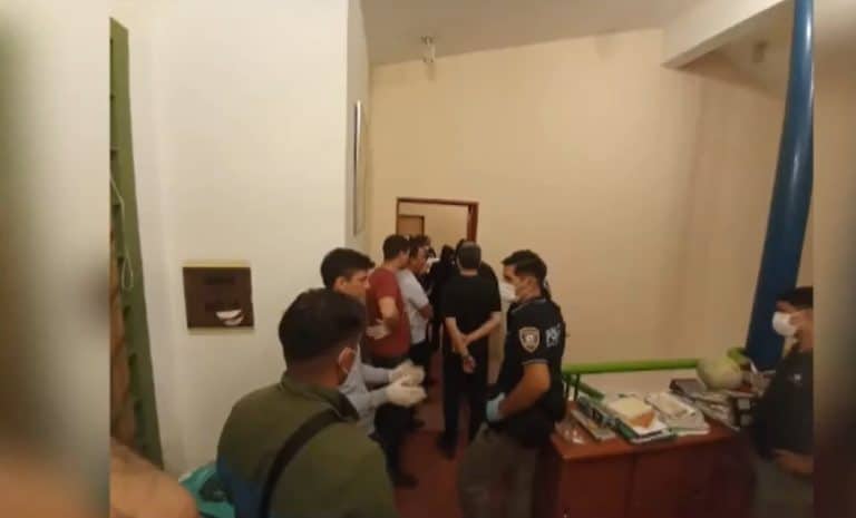 Escena del crimen en casa de Lambaré donde hallaron un cadáver