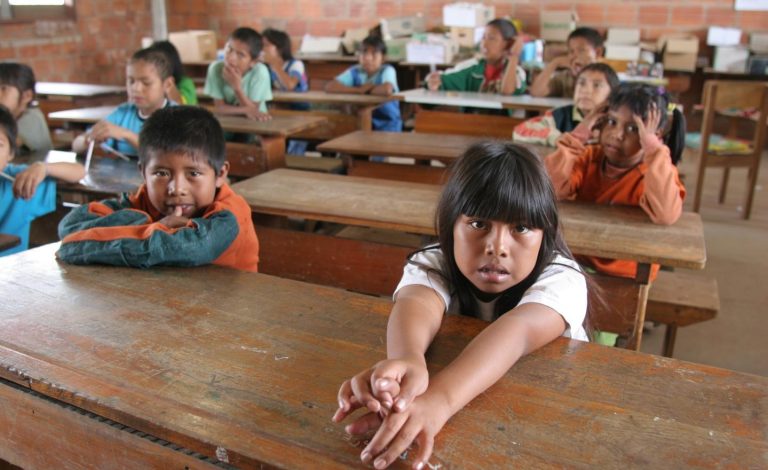 Las reglas para el horario de clases no son rígidas; se pueden acomodar, dijo el ministro de Educación