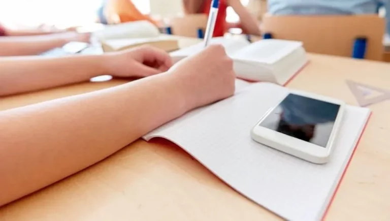 MEC lanza programa para formación tecnológica de estudiantes