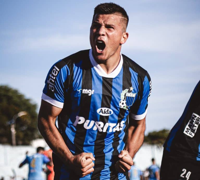 Paraguayos en el extranjero: Quintana es campeón en Uruguay