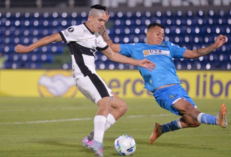 Olimpia se despide de la Copa con goleada