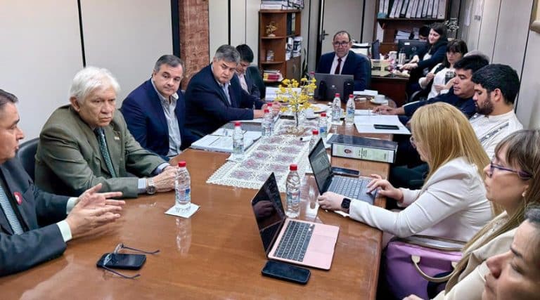 NO al seguro de desempleo, dice el presidente del Instituto de Previsión Social