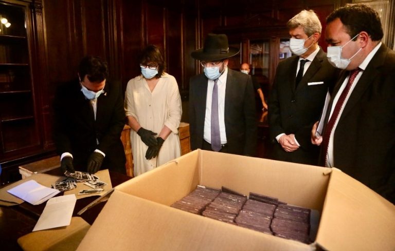 ¡Hallazgo histórico! Encuentran archivos de los nazis en Buenos Aires