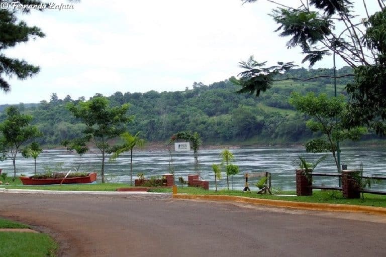 Paraguay y Argentina avanzan en construcción de puente sobre el río Paraná