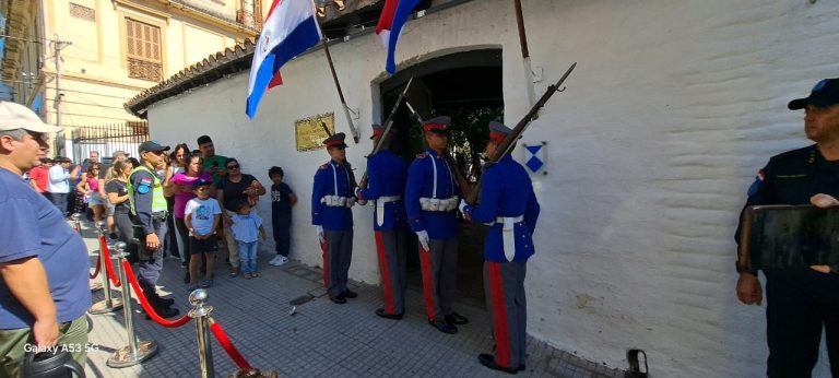 Casa de la Independencia celebra 214 años con actividades hasta la medianoche