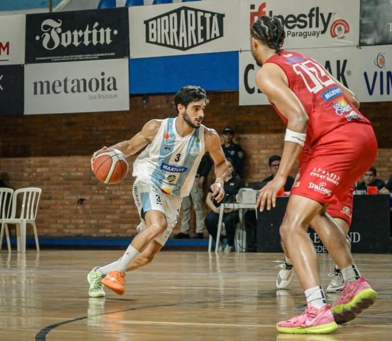 Básquetbol: Quedan solamente dos invictos