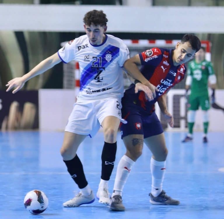 Cerro vence a campeón argentino y va por el quinto lugar en futsal FIFA