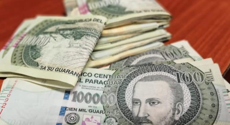 Hay déficit fiscal con tendencia a la baja. MEF dio informe especializado en finanzas