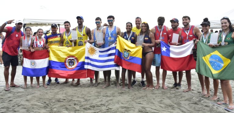 Voleibol de playa: Paraguayas, tras ganar plata en Colombia, afrontan nueva etapa en Perú