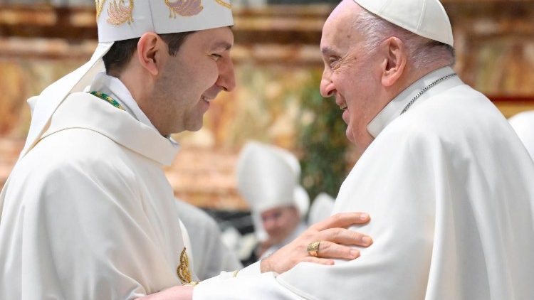 Nuncio Vincenzo Turturro ve continuidad del Papa Francisco