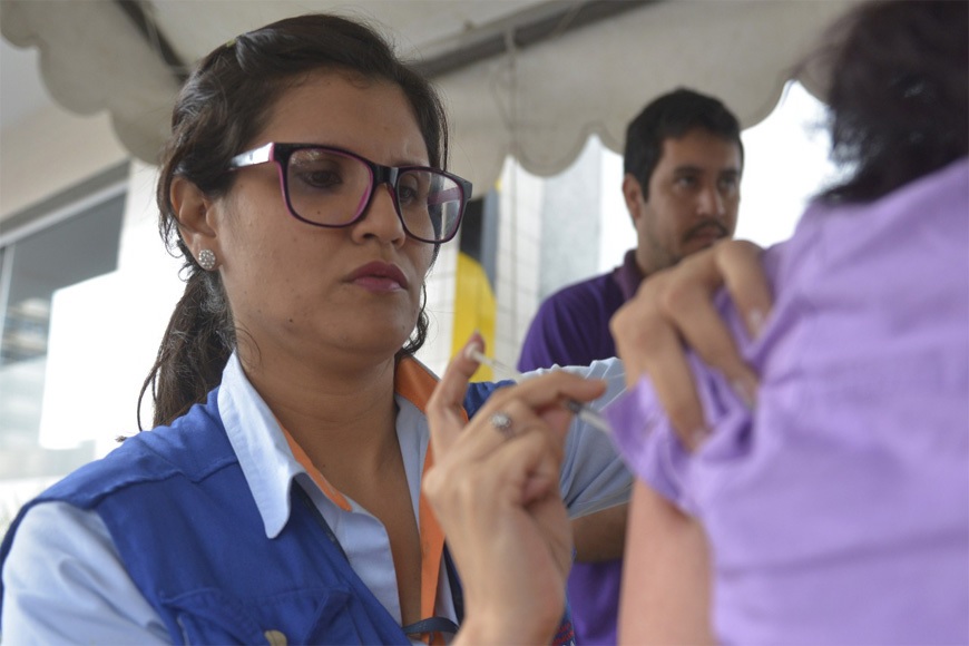 sistema de salud vacunas