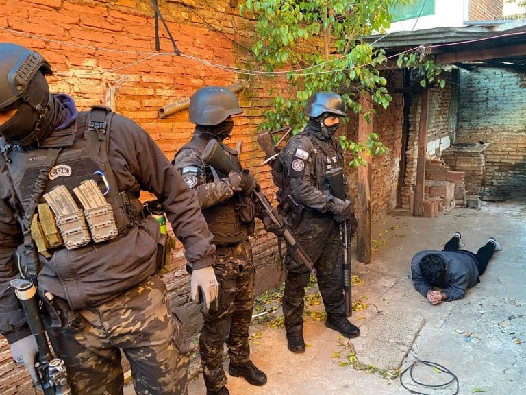Vídeo: capturan a líderes de clanes en la Chacarita