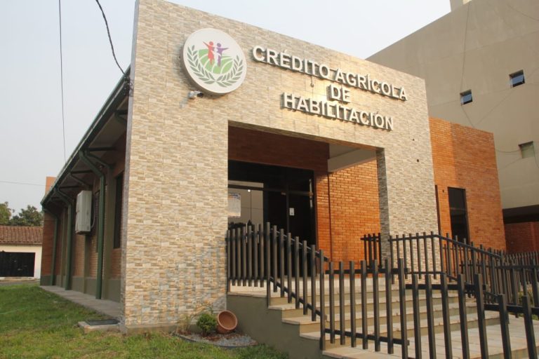 Intervienen oficina del CAH en Itapúa, ante denuncias de estafas
