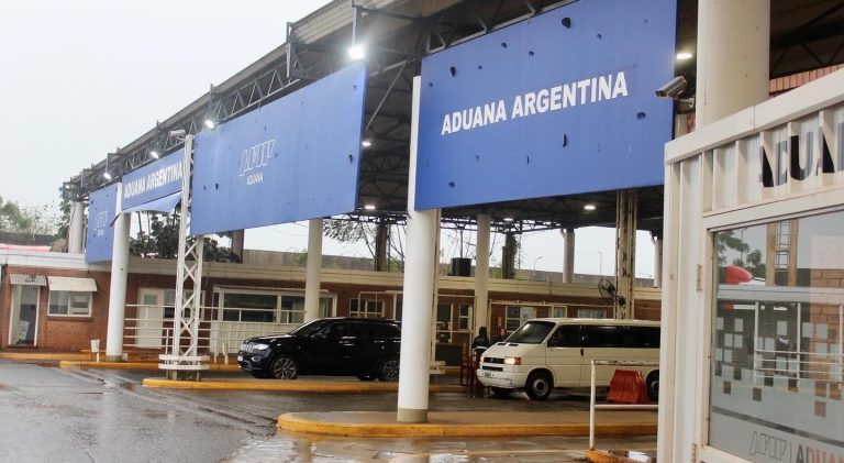 Paraguay y Argentina coordinan control sanitario y más agilidad en los pasos de personas en la frontera