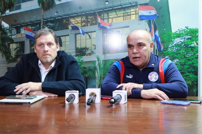 Crisis diplomática: propondrán expulsión del embajador francés
