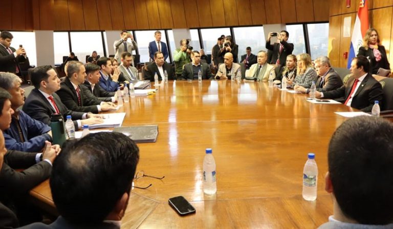 La Cámara de Diputados tratará este miércoles la intervención de las Municipalidades de Asunción y Ciudad del Este