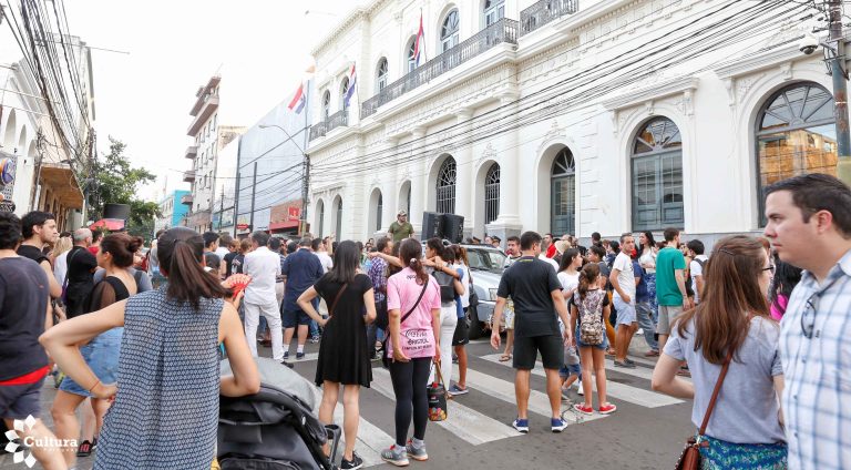 Paulatino descenso de la población paraguaya hasta el 2050, según proyección estadística del INE