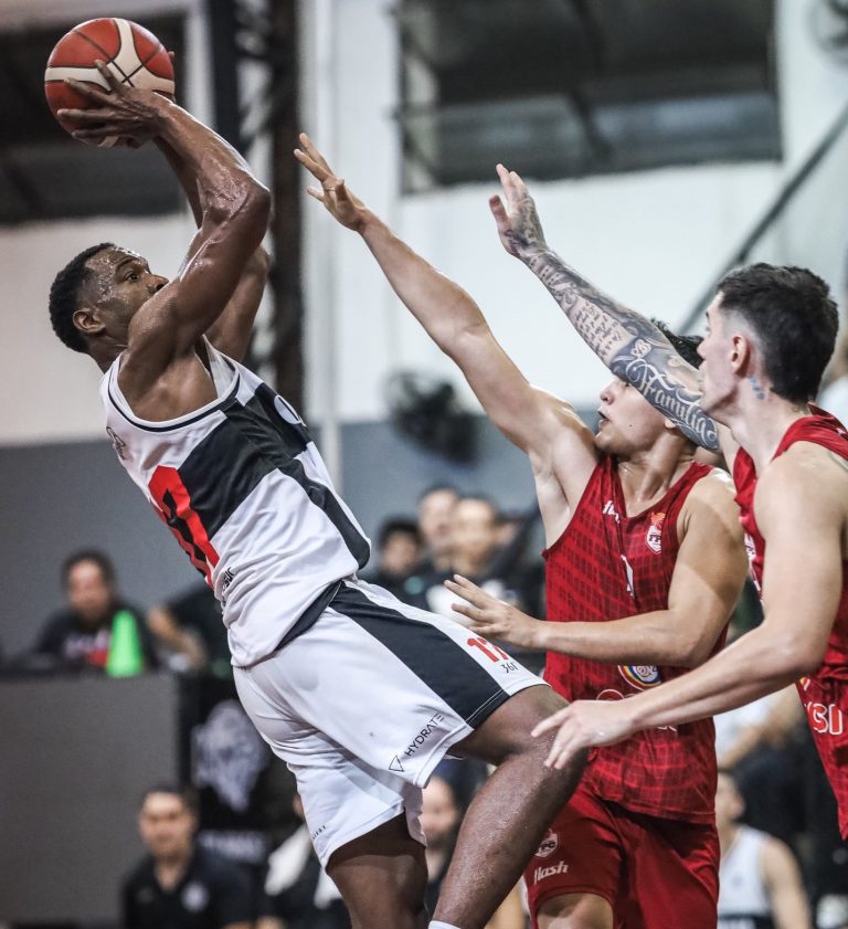 Básquetbol: Arrancaron las semifinales