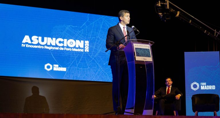 No habrá lugar al aborto libre, a las ideas que destruyen a la familia ni a los experimentos sociales, dijo Peña