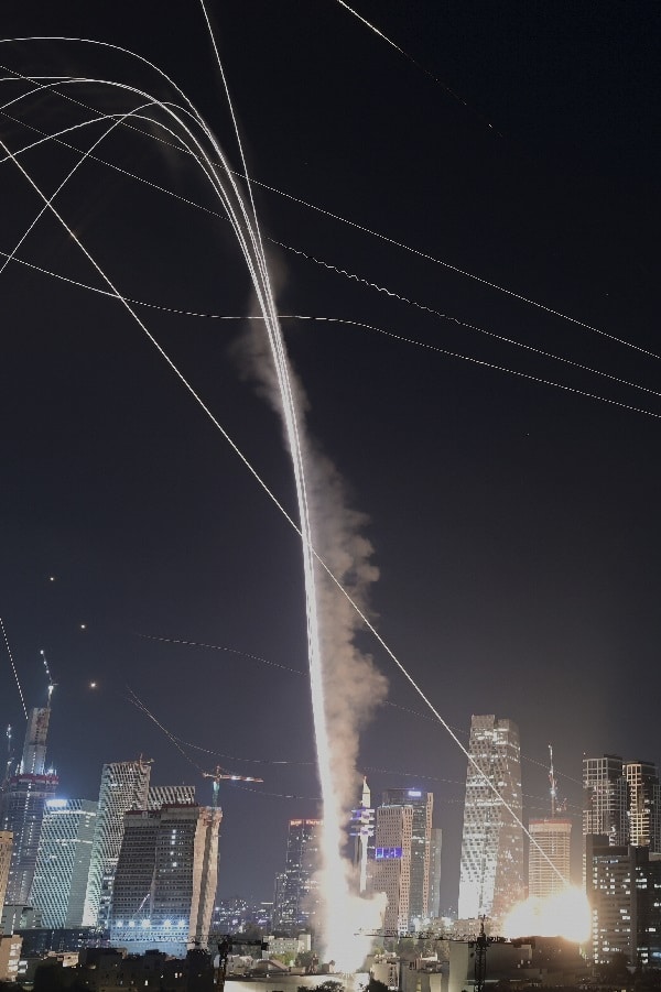 Israel bombardea Irán