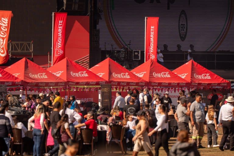 Más de 300.000 personas en la Expo con asado y agenda cultural