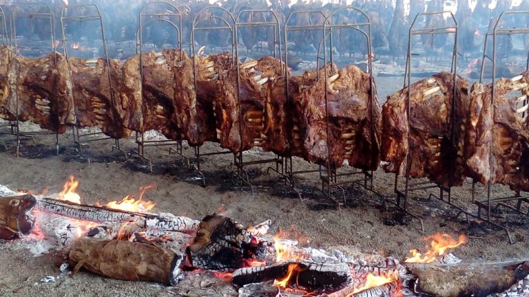 La Fiesta de la Costilla de Naranjal: una tradición que une culturas y sabores en su 35º Aniversario