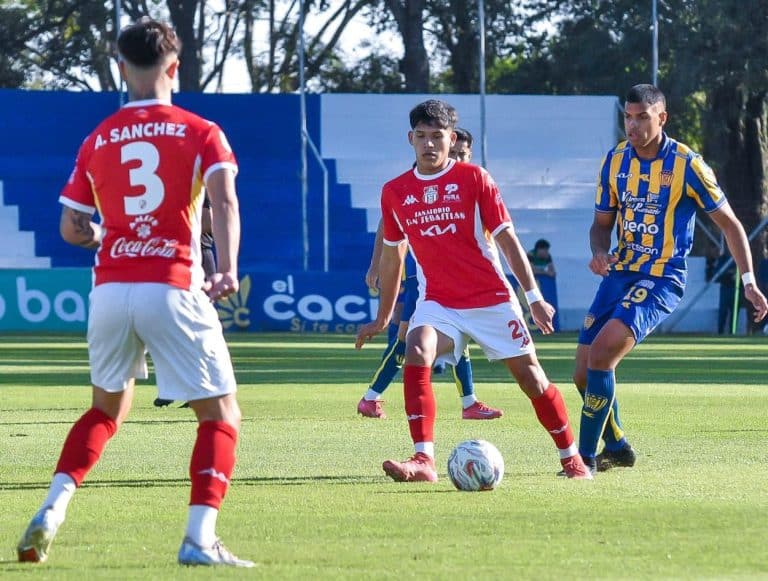 Segundo triunfo al hilo de Luqueño y magro empate sin goles del campeón
