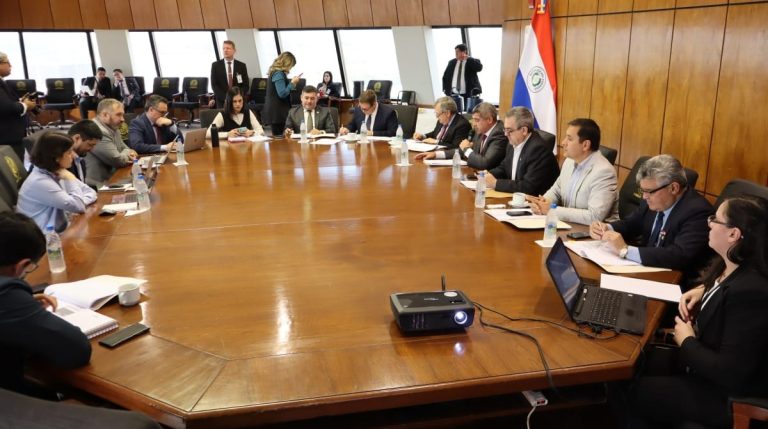 Autoridades quieren incluir sistema de trazabilidad en regulación de documentos electrónicos en Paraguay