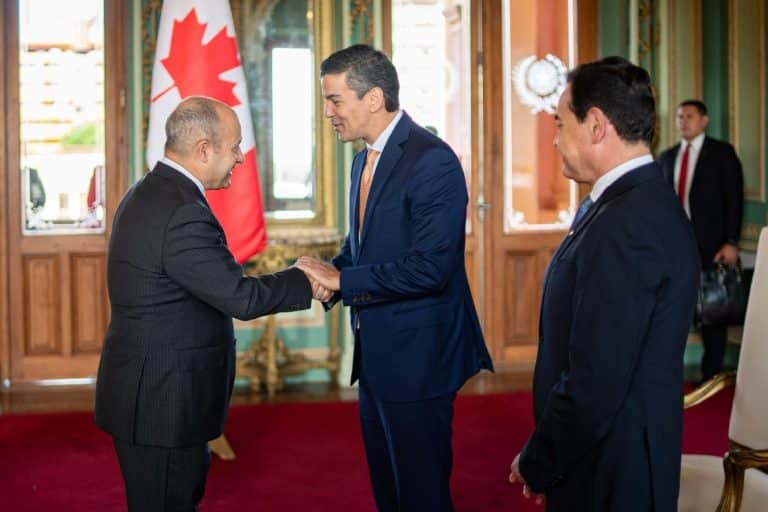 Peña recibe cartas credenciales de embajadores de India, Canadá y Ucrania