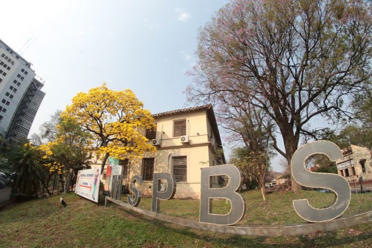 Paraguay y EE.UU. inician misión médica para brindar atención especializada en Central