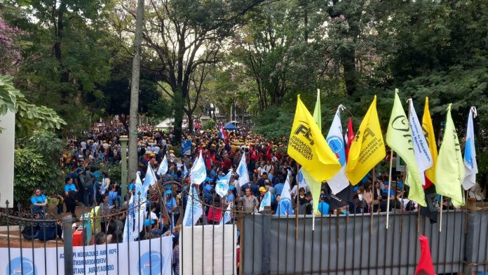 Movilización docente en todo el país