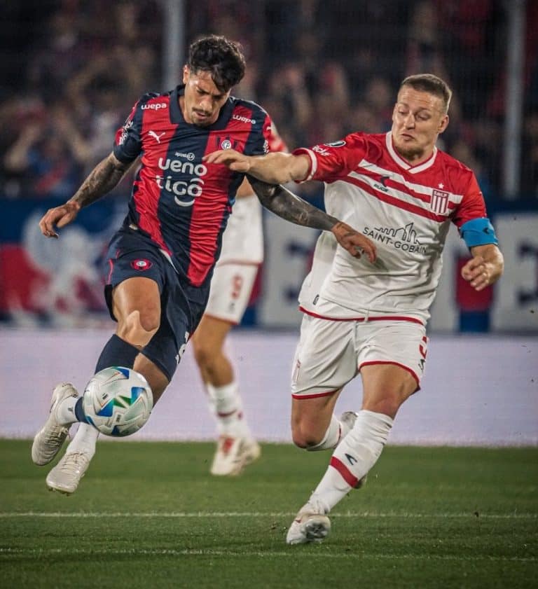 Cerro cae y está obligado a remontar desventaja en La Plata