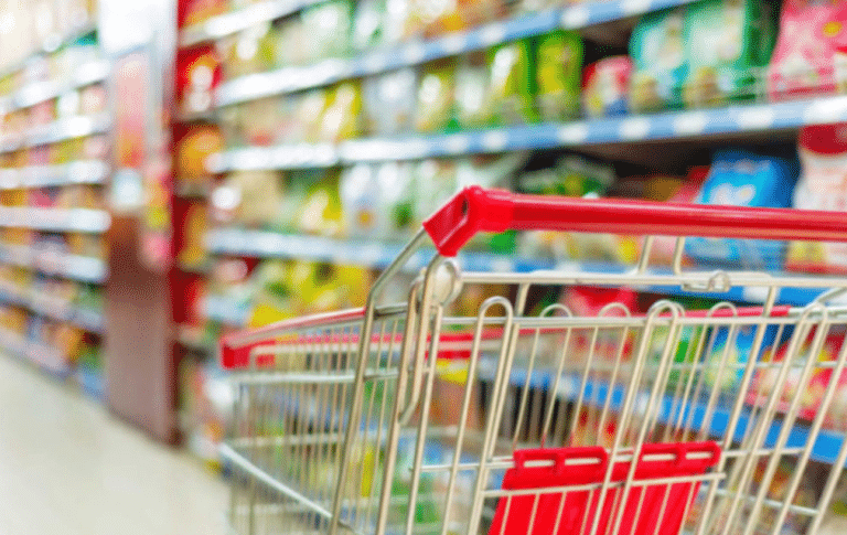 Lanzan campaña «Ahorra Py» con descuentos en productos de la canasta básica