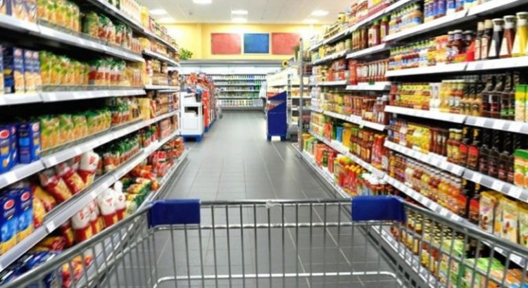 Gremio de supermercadistas pide traducir baja del dólar a precios reales