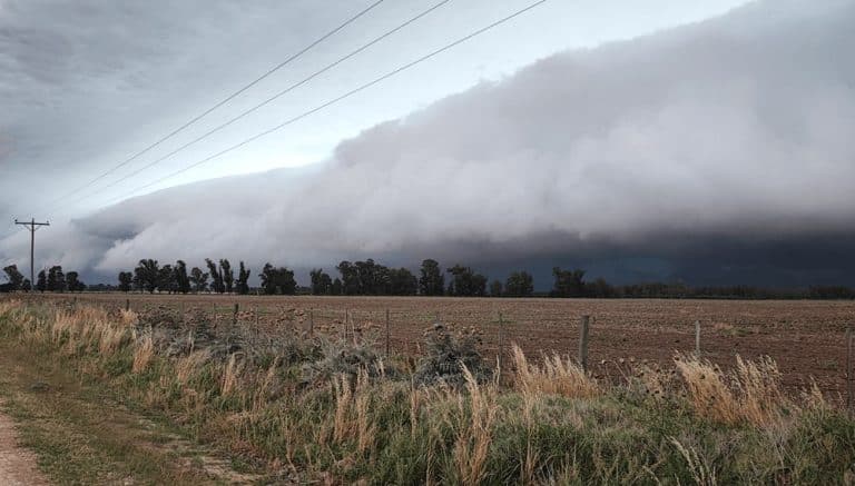 Anuncian fuertes tormentas y descenso de temperatura para esta semana